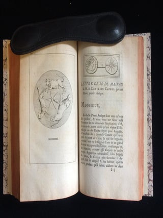 Item #012596 Lettres d'un missionaire a` Pekin : contenant diverses questions sur la Chine, pour...
