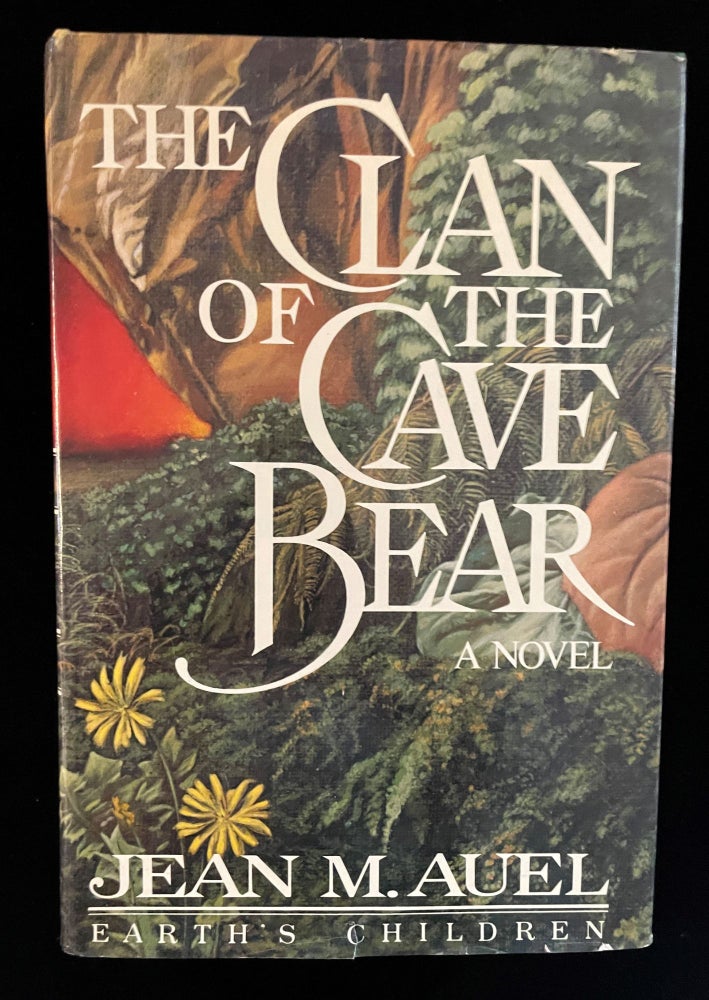 Item #013020 THE CLAN OF THE CAVE BEAR. Jean M. Auel.